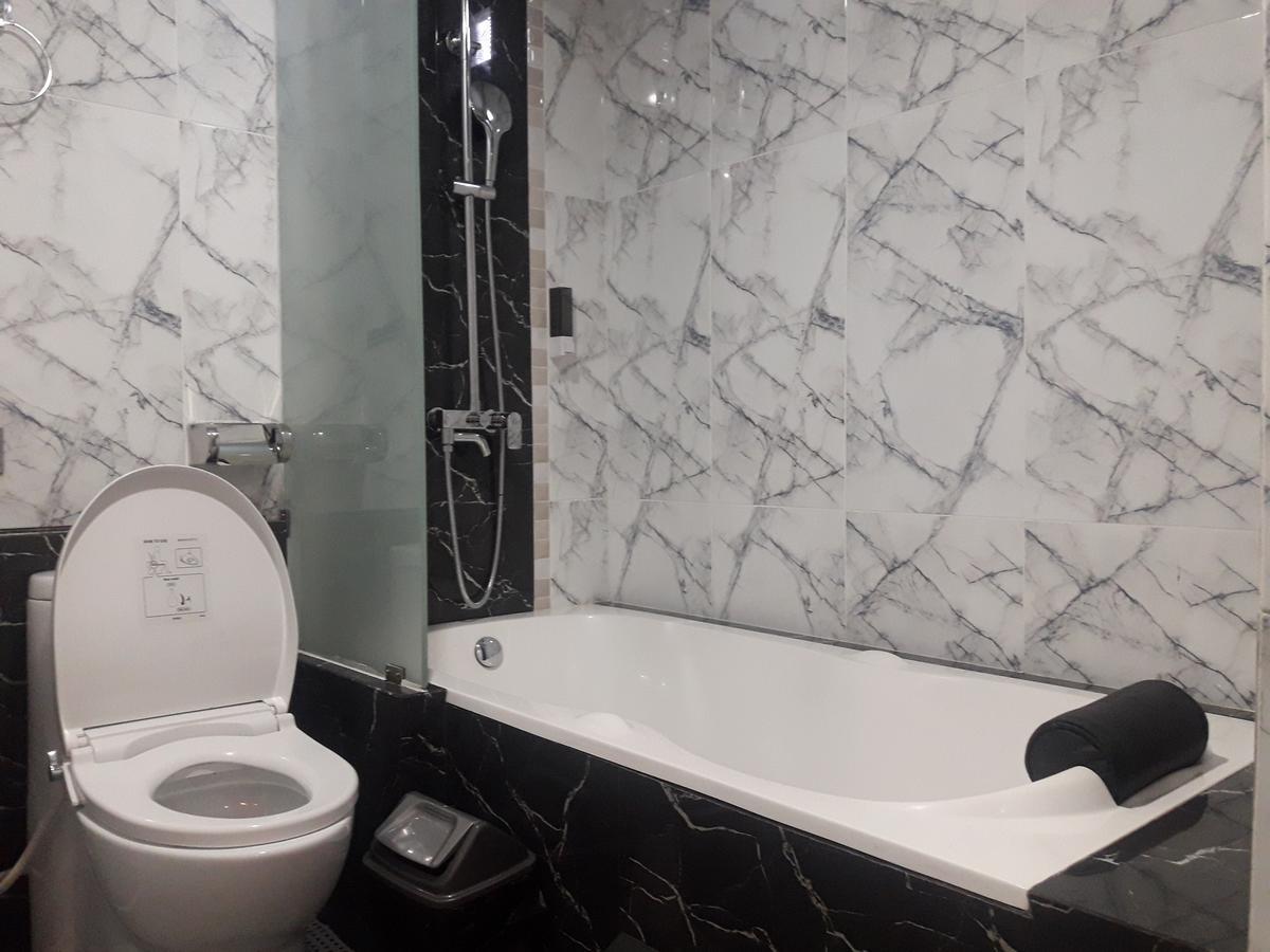 Sevensix Hotel Balikpapan Екстер'єр фото