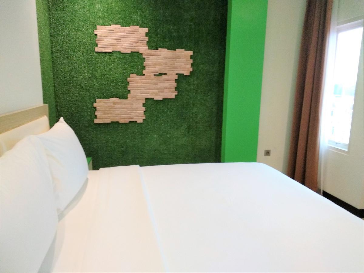 Sevensix Hotel Balikpapan Екстер'єр фото